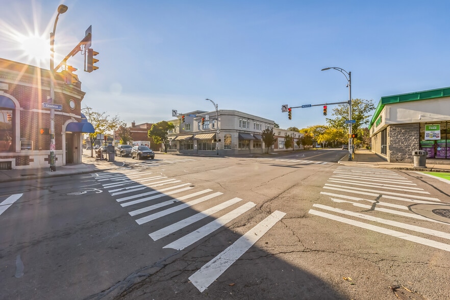 565 Monroe Ave, Rochester, NY for lease - Building Photo - Image 2 of 15