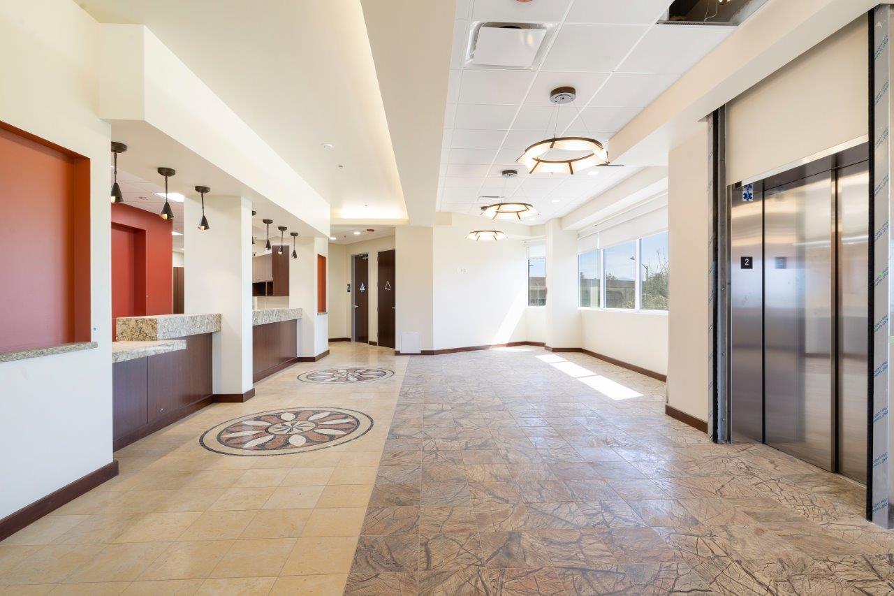 5000 Commerce Dr, Bakersfield, CA for sale Interior Photo- Image 1 of 5