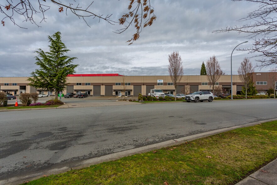 2771 Progressive Way, Abbotsford, BC à vendre - Photo du bâtiment - Image 2 de 6