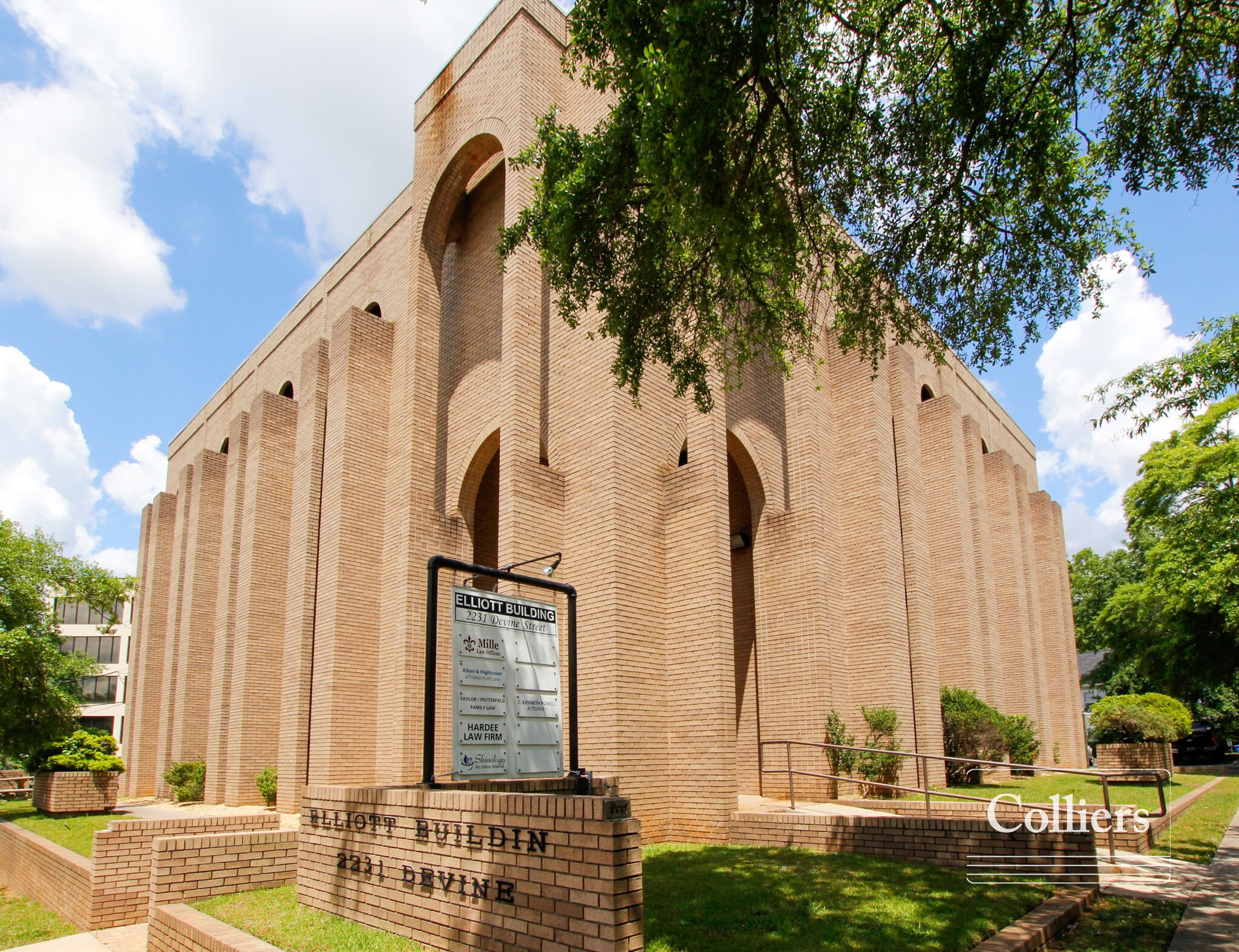 2231 Devine St, Columbia, SC à louer Photo du bâtiment- Image 1 de 5