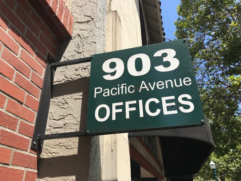 903 Pacific Ave, Santa Cruz, CA à louer - Photo du bâtiment - Image 3 de 4