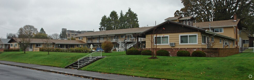 928-990 Fir St S, Salem, OR à vendre - Photo du bâtiment - Image 2 de 3