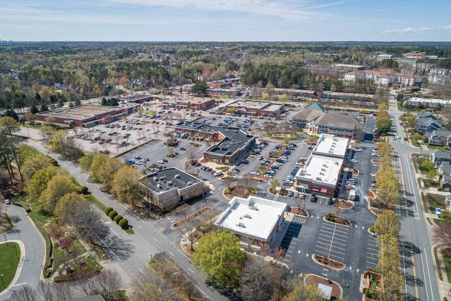 1121 Falls of Neuse Rd, Raleigh, NC for lease - Building Photo - Image 2 of 2