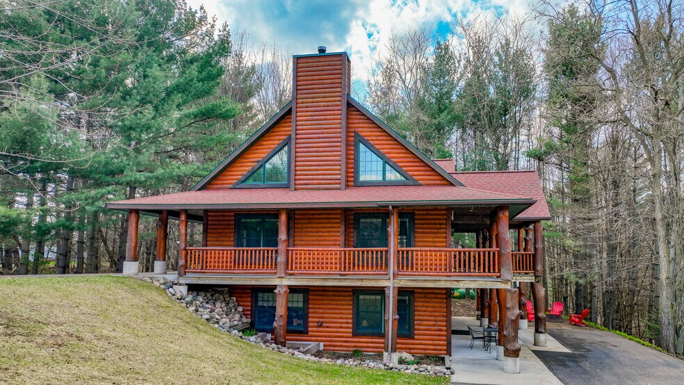 18061 County Highway OO, Chippewa Falls, WI à vendre - Photo du bâtiment - Image 3 de 31