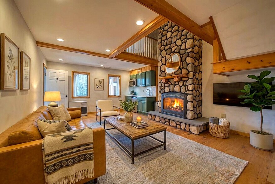 218 NY-296, Windham, NY à vendre - Photo du bâtiment - Image 2 de 73