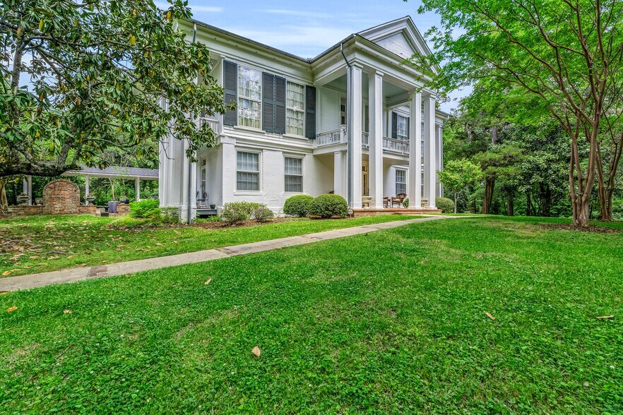 607 Old West Point Rd, Starkville, MS à vendre - Photo du bâtiment - Image 3 de 45