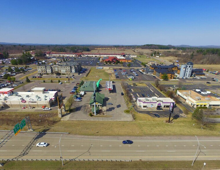 1280 Wisconsin Dells Pky, Wisconsin Dells, WI for sale - Building Photo - Image 2 of 4