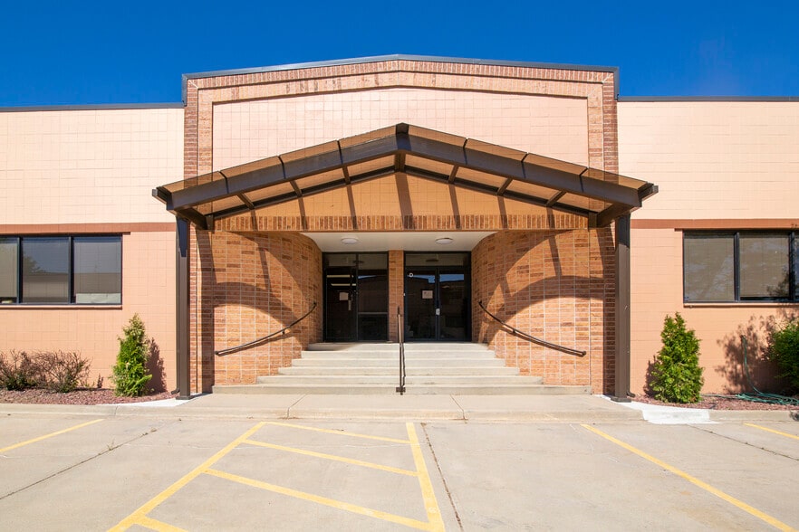 5621 Arapahoe Ave, Boulder, CO à louer - Photo du bâtiment - Image 2 de 11