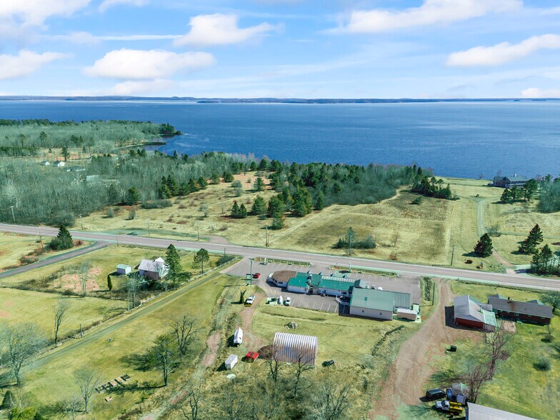 357 W Main St, Searsport, ME à vendre - Aérien - Image 2 de 73