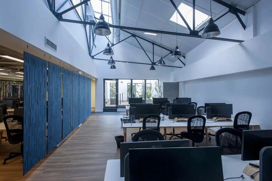 103 Boulevard De Charonne, Paris à louer - Photo du bâtiment - Image 3 de 14