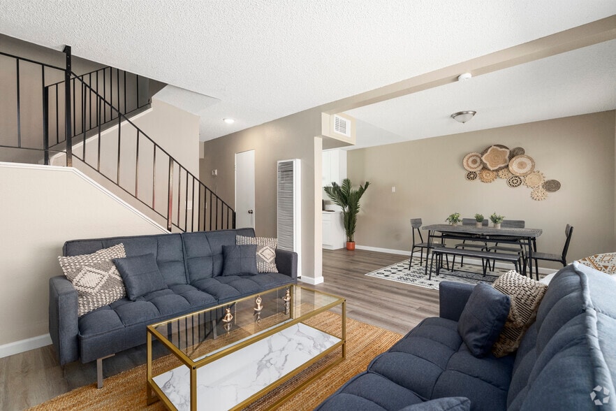 82451 John Nobles Ave, Indio, CA à vendre - Photo intérieure - Image 3 de 62