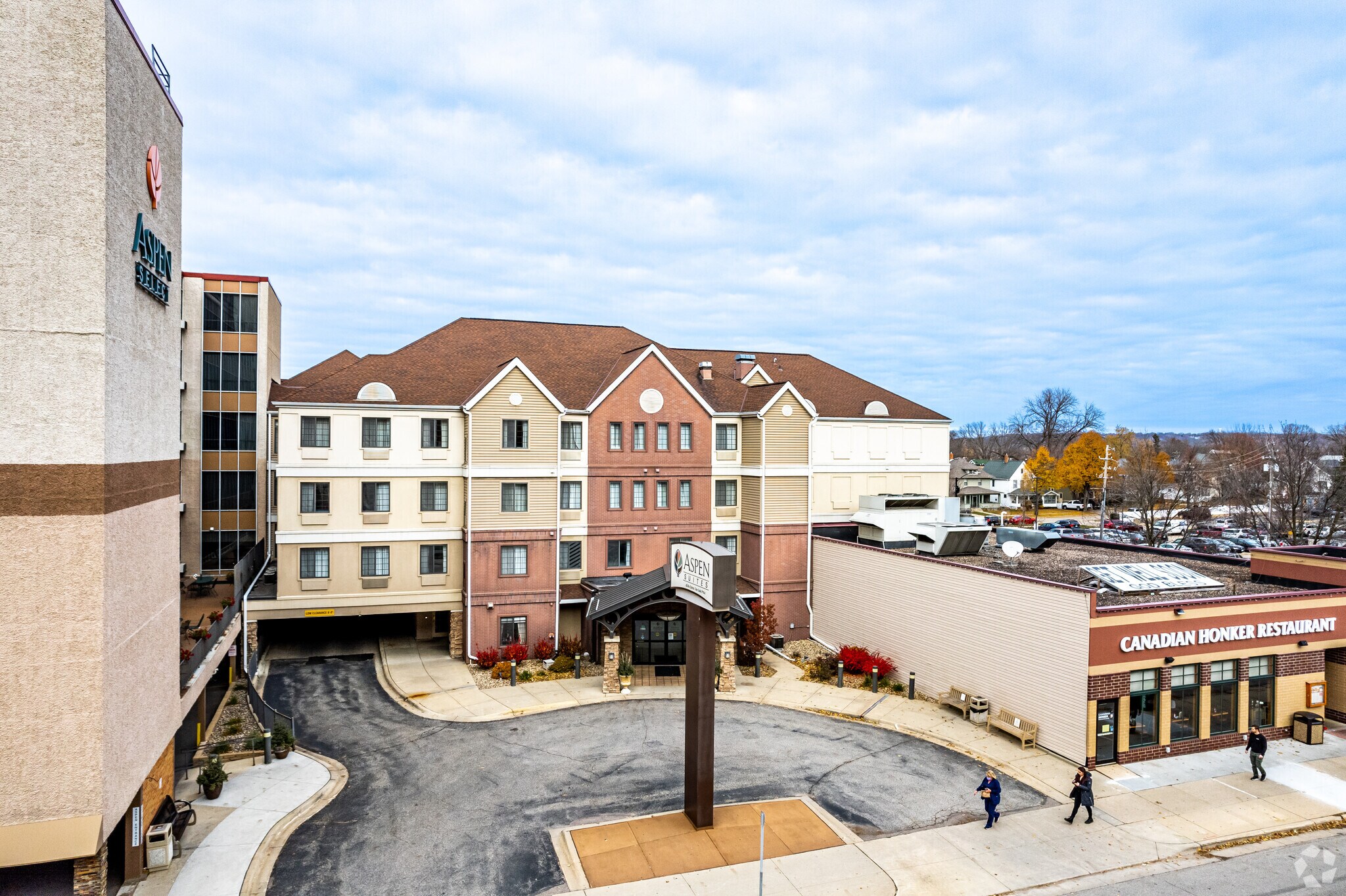 1211 2nd St SW, Rochester, MN à vendre Photo principale- Image 1 de 1