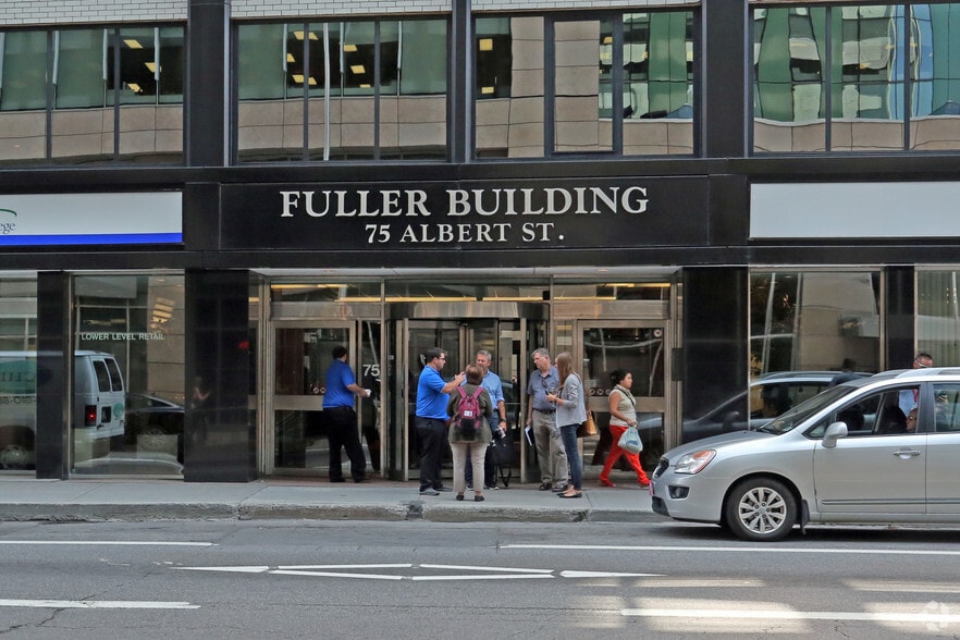 75 Albert St, Ottawa, ON à louer - Photo du bâtiment - Image 2 de 15