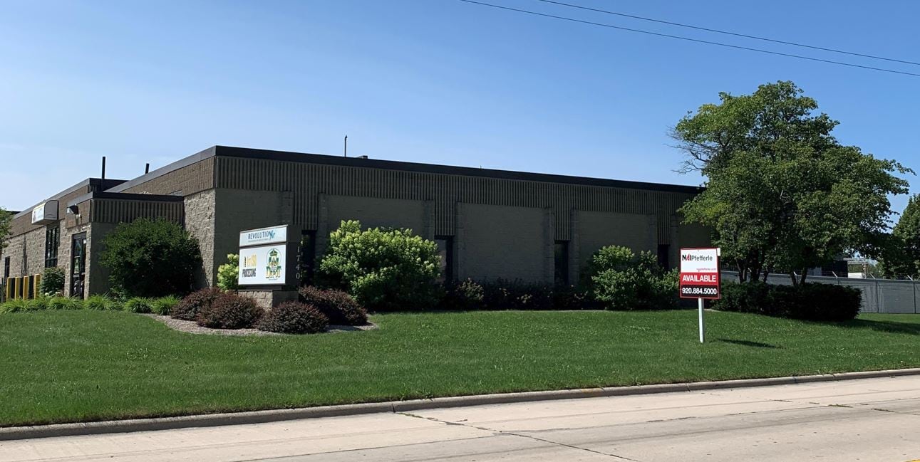 1740 Cofrin Dr, Green Bay, WI for lease Primary Photo- Image 1 of 6