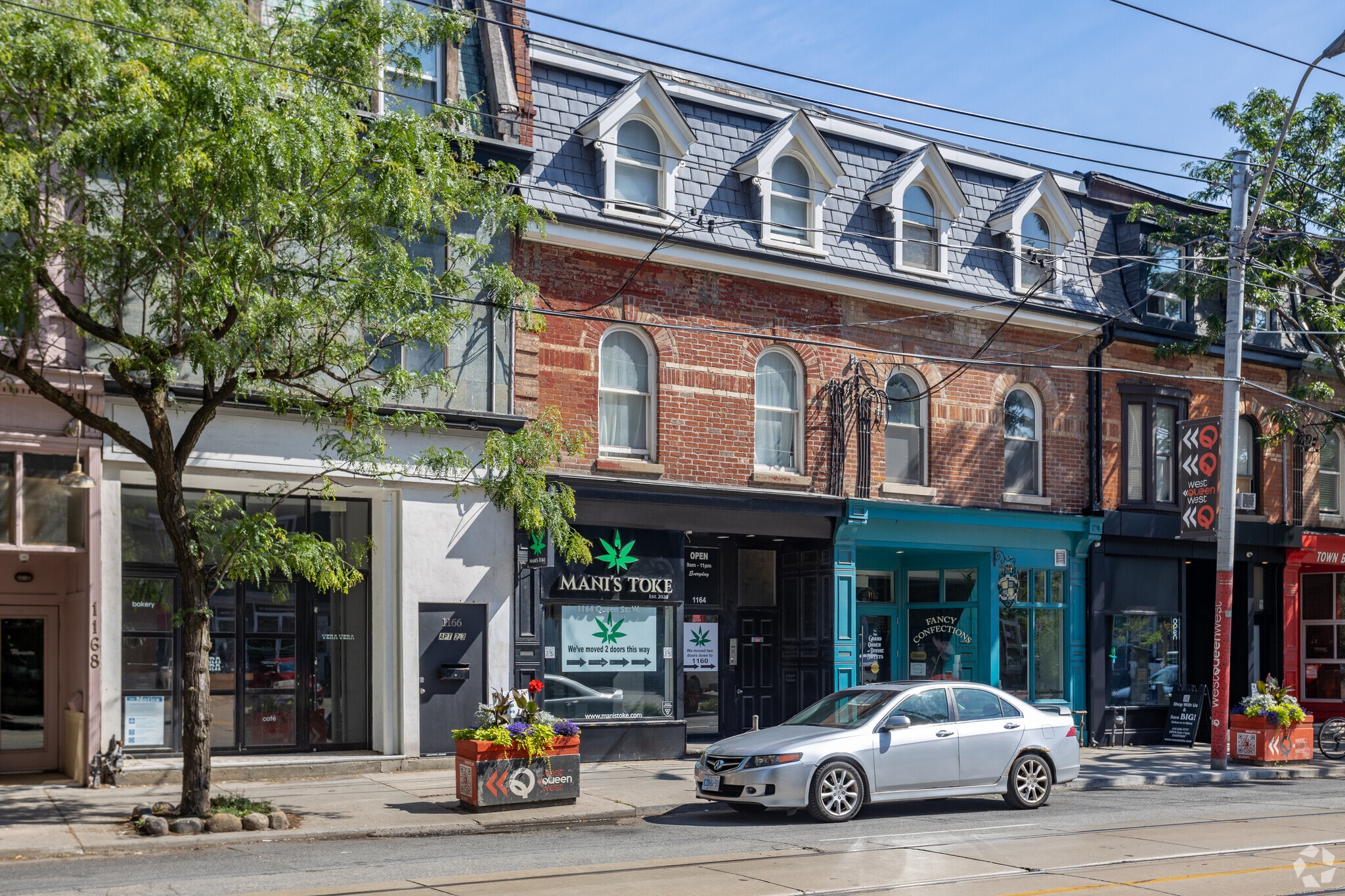 1164 Queen St W, Toronto, ON à vendre Photo principale- Image 1 de 3