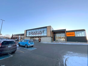 700 Terry Fox Dr, Ottawa, ON for lease Building Photo- Image 1 of 5