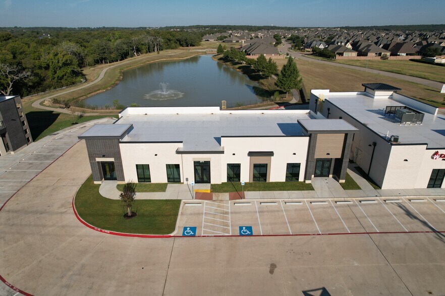 2870 SW Wilshire Blvd, Burleson, TX à louer - Photo du bâtiment - Image 3 de 5