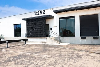 Plus de détails pour 2292 Vantage St, Dallas, TX - Local d'activités à louer