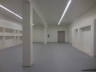 Plus de détails pour 431 N La Cienega Blvd, Los Angeles, CA - Commerce de détail à louer