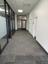 300 W 83rd St, Bloomington, MN for lease Interior Photo- Image 2 of 26