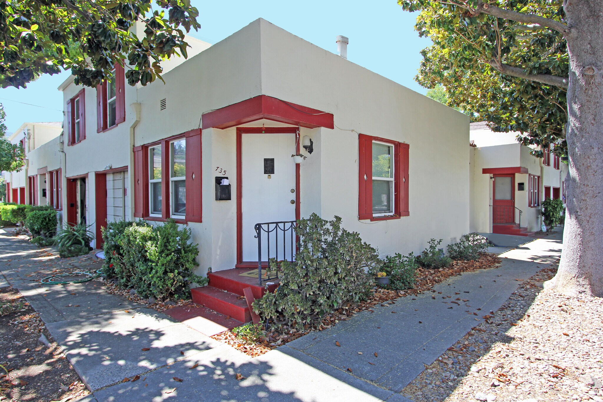 721-735 Mellus St, Martinez, CA for sale Building Photo- Image 1 of 36