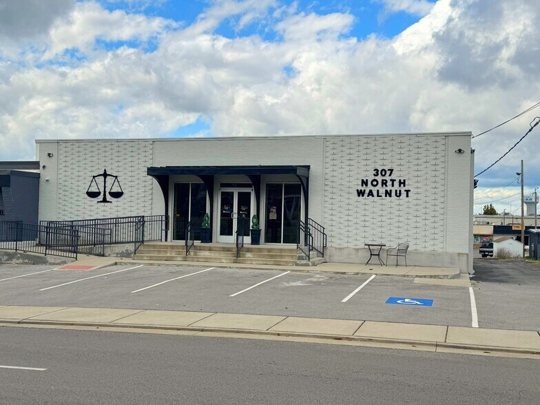 307 N Walnut St, Murfreesboro, TN à vendre - Photo du bâtiment - Image 1 de 3