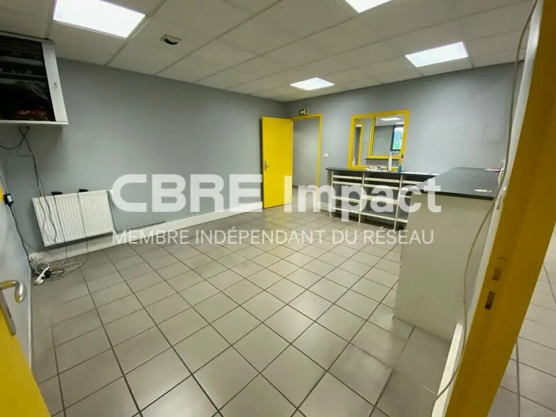Local d'activités dans Sennecey-lès-Dijon à vendre - Photo intérieure - Image 3 de 4