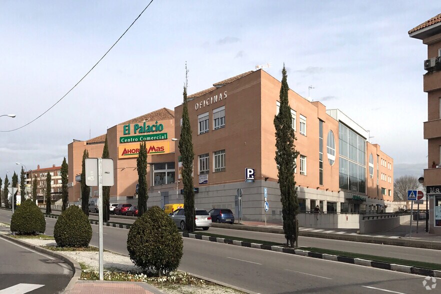 Carretera Majadahonda, 50, Boadilla del Monte, Madrid for sale - Building Photo - Image 2 of 3