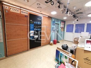 Bureau/Commerce de détail dans Santa Perpètua de Mogoda, Barcelona à louer Photo intérieure- Image 1 de 13