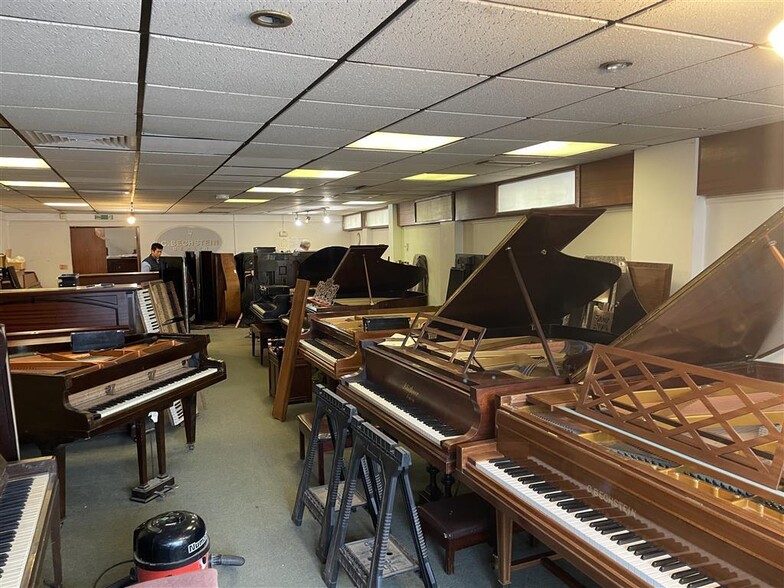 43-43A Botley Rd, Oxford à vendre - Photo du bâtiment - Image 2 de 5