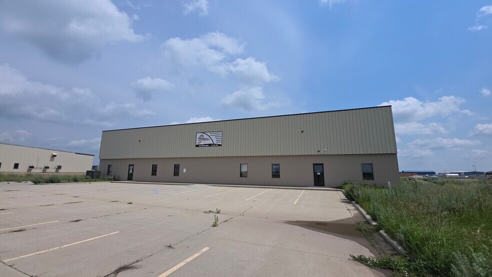 6519 103rd Ave NW, Tioga, ND à vendre - Photo du bâtiment - Image 2 de 23