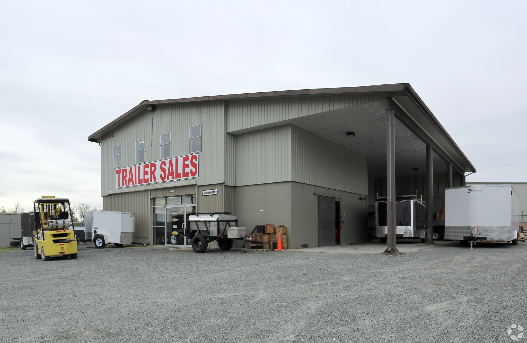 30758 S Fraser Way, Abbotsford, BC à vendre Photo principale- Image 1 de 1