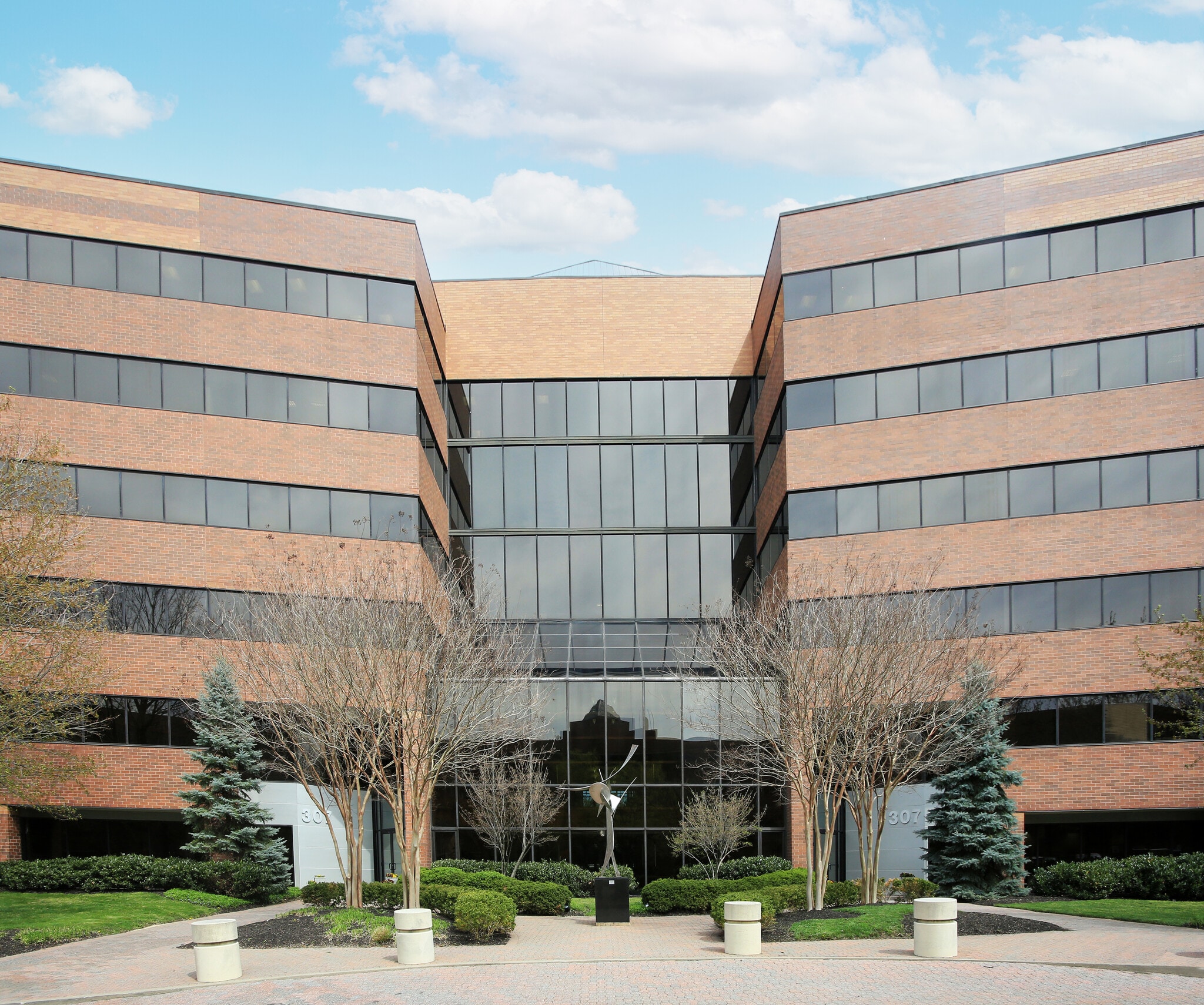 307 International Cir, Hunt Valley, MD for lease Primary Photo- Image 1 of 7