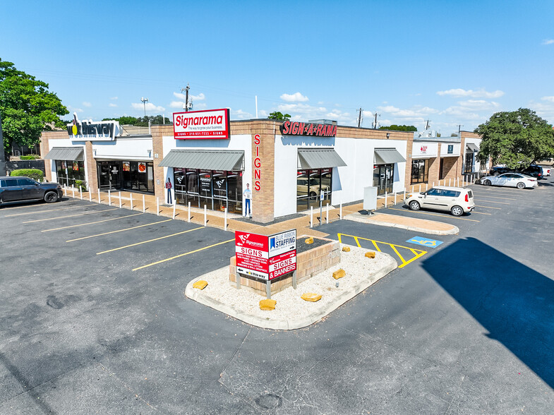 2411 NE Loop 410, San Antonio, TX for sale - Building Photo - Image 1 of 27