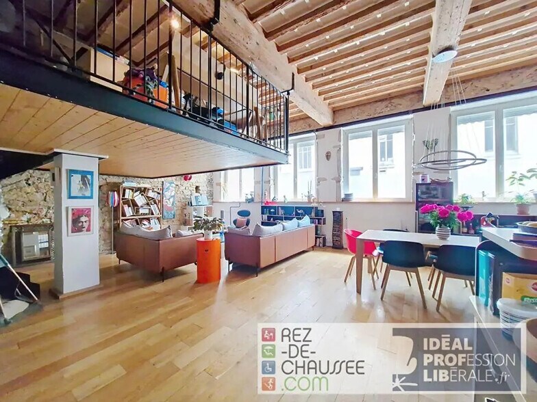 Office in Lyon for sale - Interior Photo - Image 3 of 11