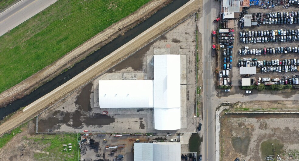 136 N Thorne Ave, Fresno, CA for lease - Building Photo - Image 2 of 2