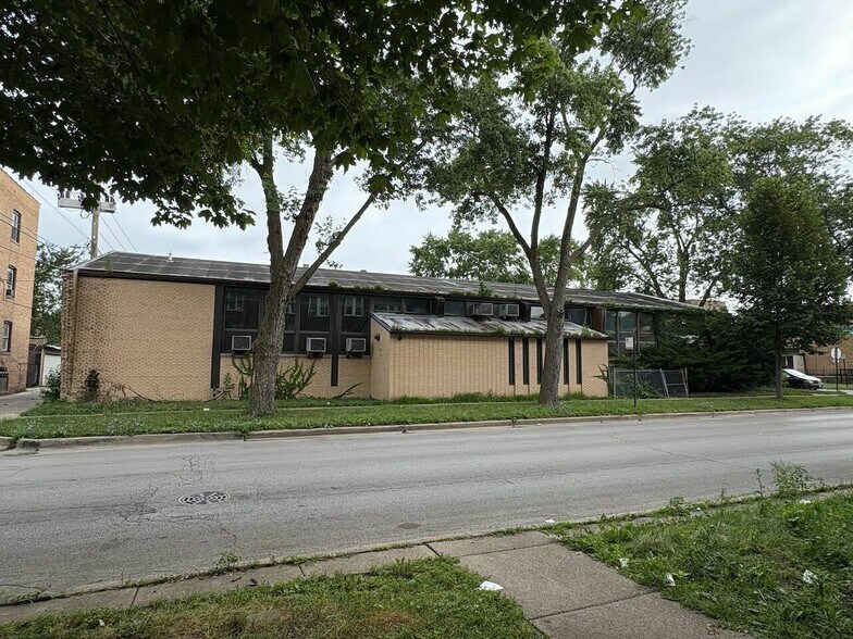 7550 S Phillips Ave, Chicago, IL à vendre - Photo du bâtiment - Image 3 de 5