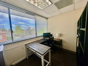 3050 N Broadway, Boulder, CO for lease Interior Photo- Image 1 of 2