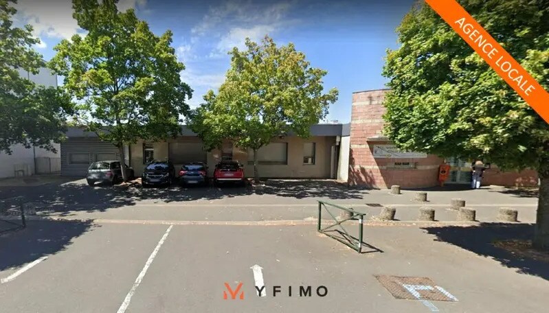 Flex in Conflans-Sainte-Honorine for sale - Building Photo - Image 1 of 7