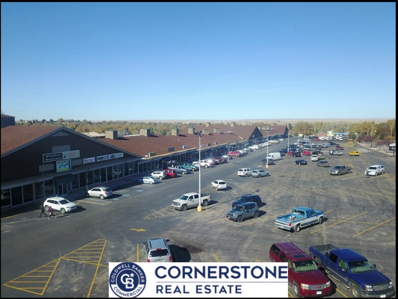 4000 S Poplar St, Casper, WY à louer - Photo du bâtiment - Image 1 de 14