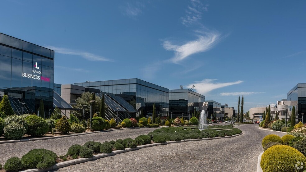 Paseo del Club Deportivo, 1, Pozuelo de Alarcón, Madrid for lease - Building Photo - Image 3 of 3