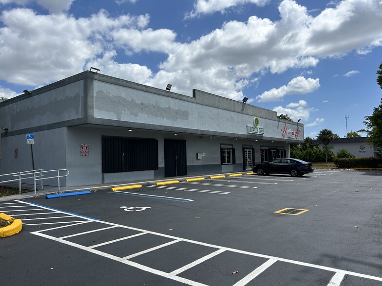 2675 NW 207th St, Miami Gardens, FL for lease - Building Photo - Image 2 of 2