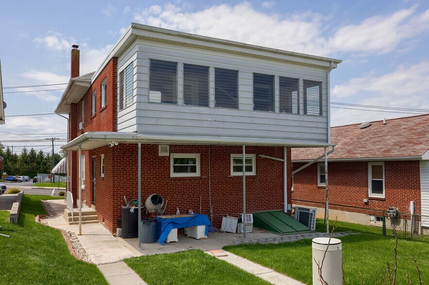 3625 Kutztown Rd, Reading, PA à vendre - Photo du bâtiment - Image 2 de 13