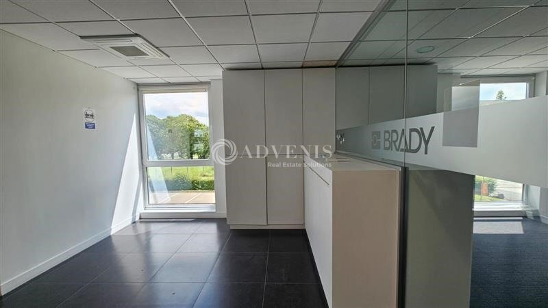 Bureau dans Roncq à louer - Photo intérieure - Image 2 de 12