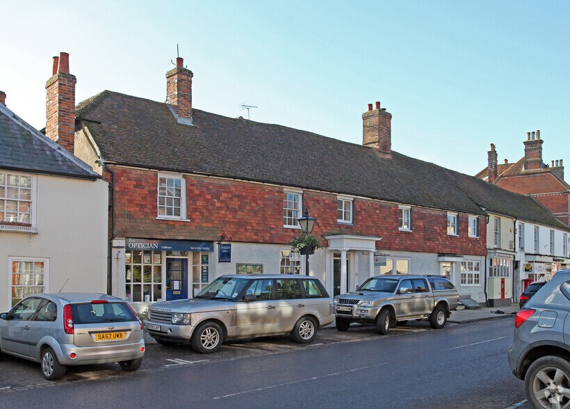 113 High St, Odiham à vendre - Photo du bâtiment - Image 2 de 6