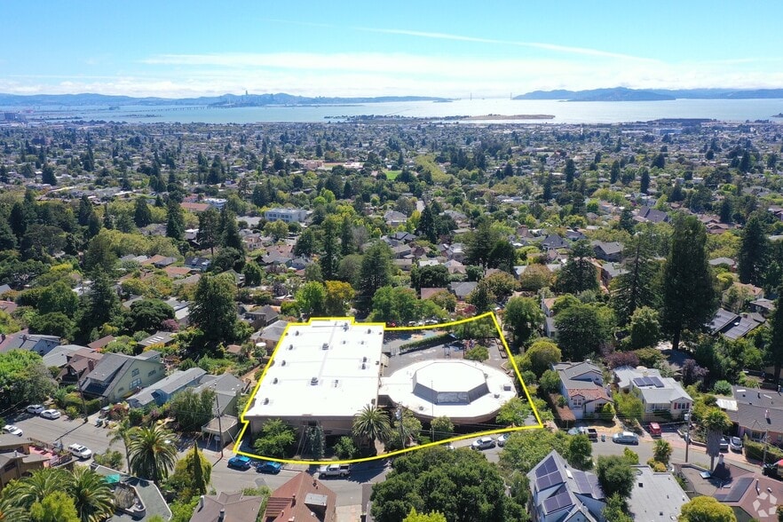 1130 Oxford St, Berkeley, CA for sale - Aerial - Image 3 of 3