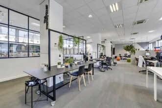 42 Bis Rue De L'Est, Boulogne-Billancourt à louer Photo du bâtiment- Image 1 de 9