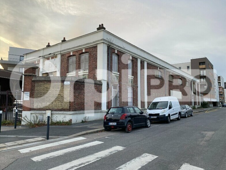 Flex in Le Havre for lease - Building Photo - Image 2 of 13