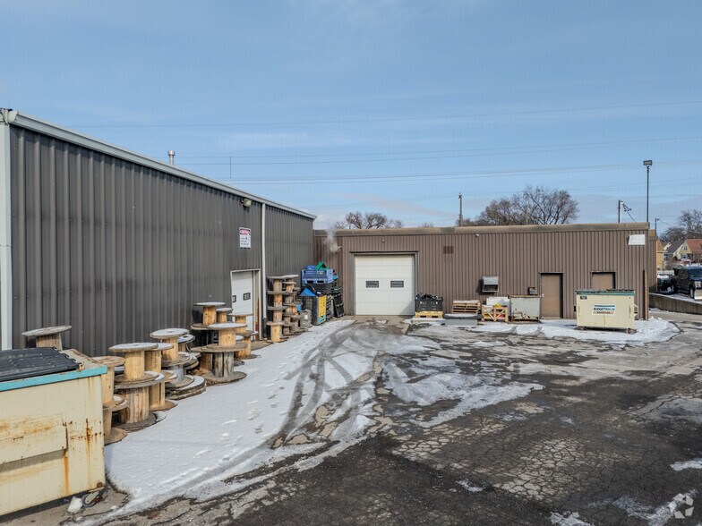 55 Morley St, Hamilton, ON à vendre - Photo du bâtiment - Image 2 de 7