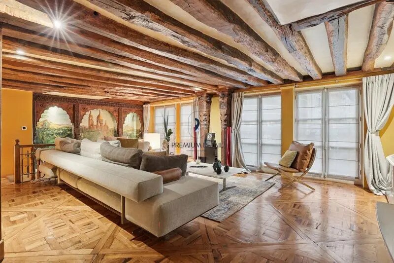 Rue Mabillon, Paris à vendre - Photo du bâtiment - Image 3 de 13